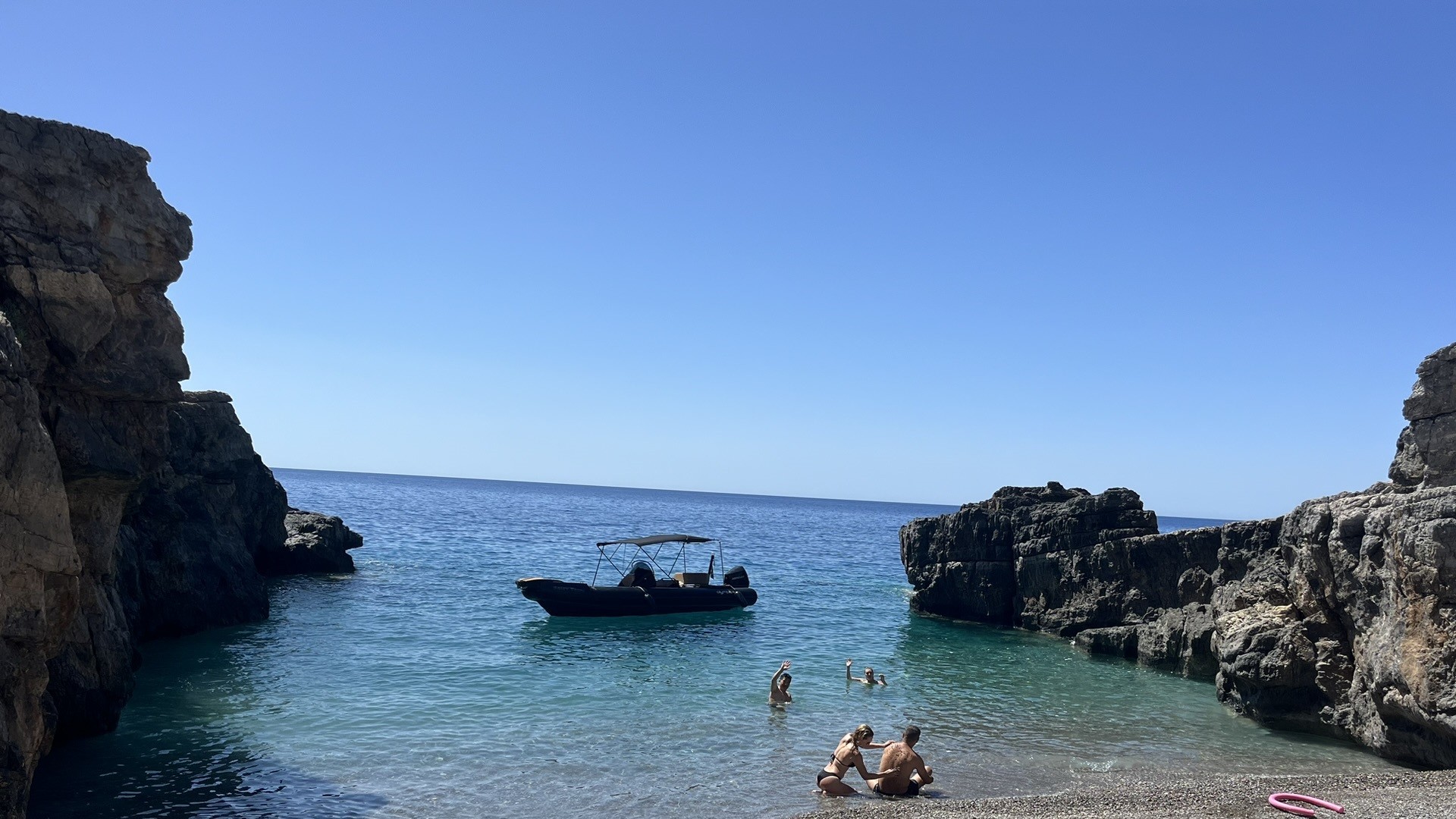 Skiadaki Beach