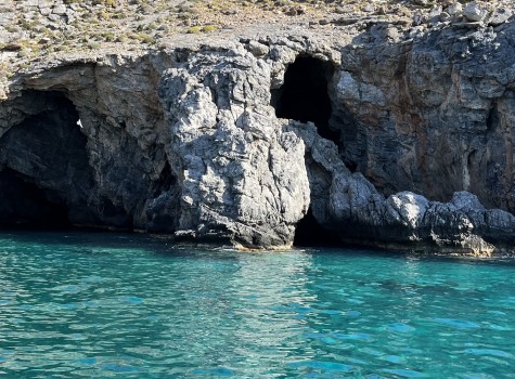 Sfakia Sea Cave - Skiadaki
